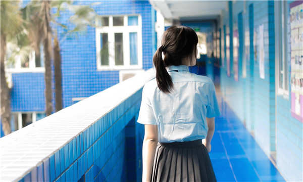 西秀如何找到一个可以帮助我生孩子的女人？